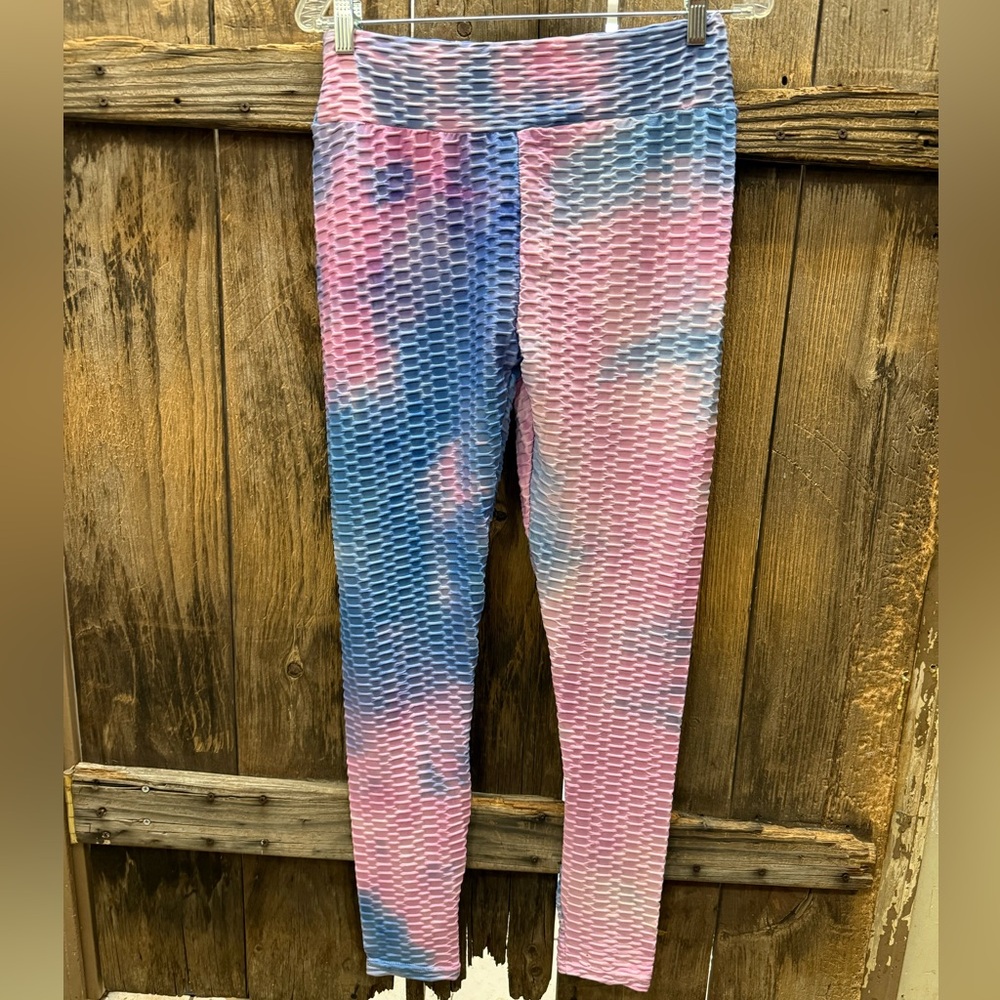 New Mix Cropped Pink and Blue Textured Leggings
